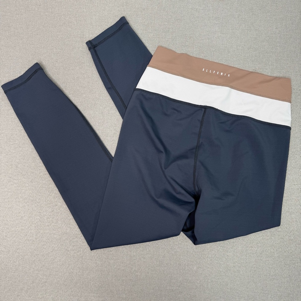 Allfenix Charcoal Cream Tan Striped Waistband Leggings Size Large Ankle